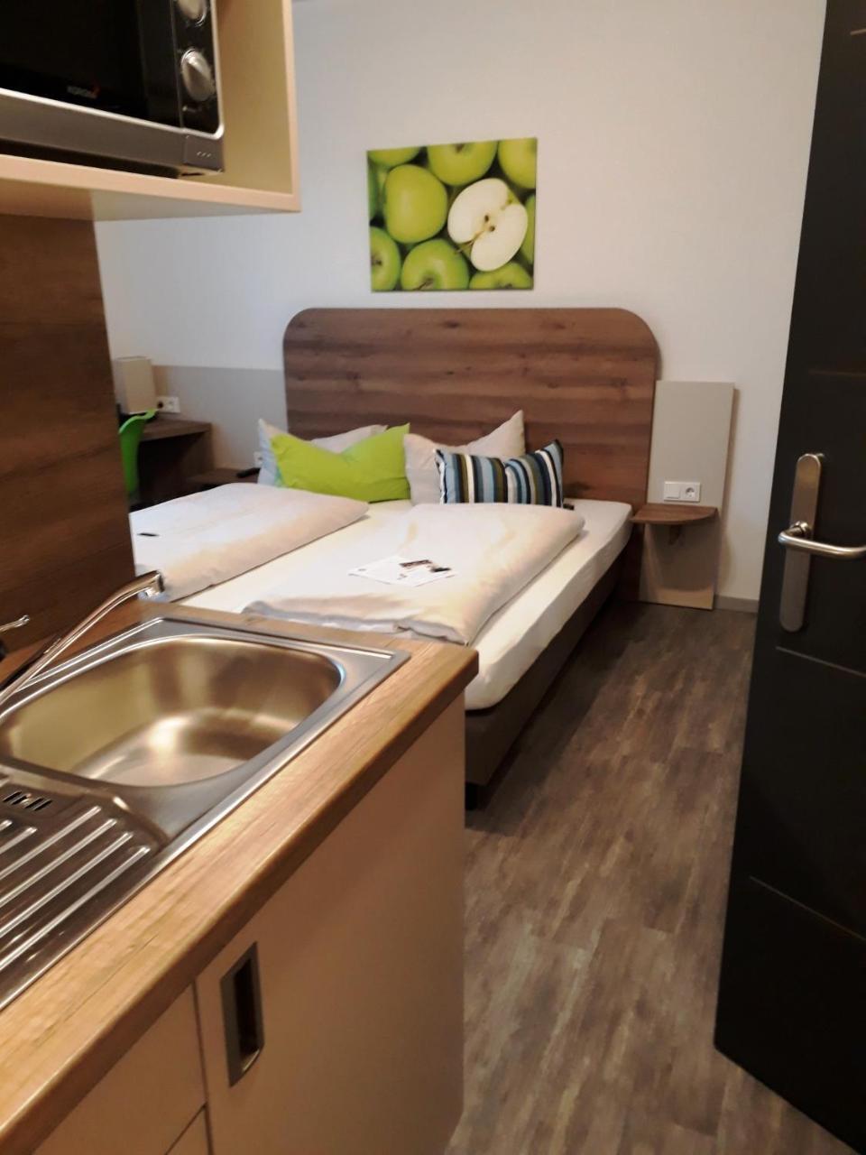 Hotel M24 - Alle Zimmer Mit Kuechenzeile 弗希塔 外观 照片